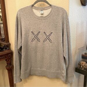 UNIQLO X Kaws Sesame Street Gray Graphic Sweatshirt Size Large